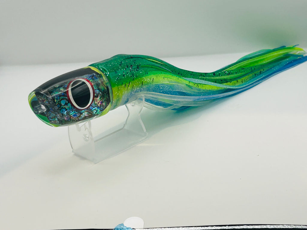 Legends Lures Cleopatra 60 15” Skirted in Mahi All New.