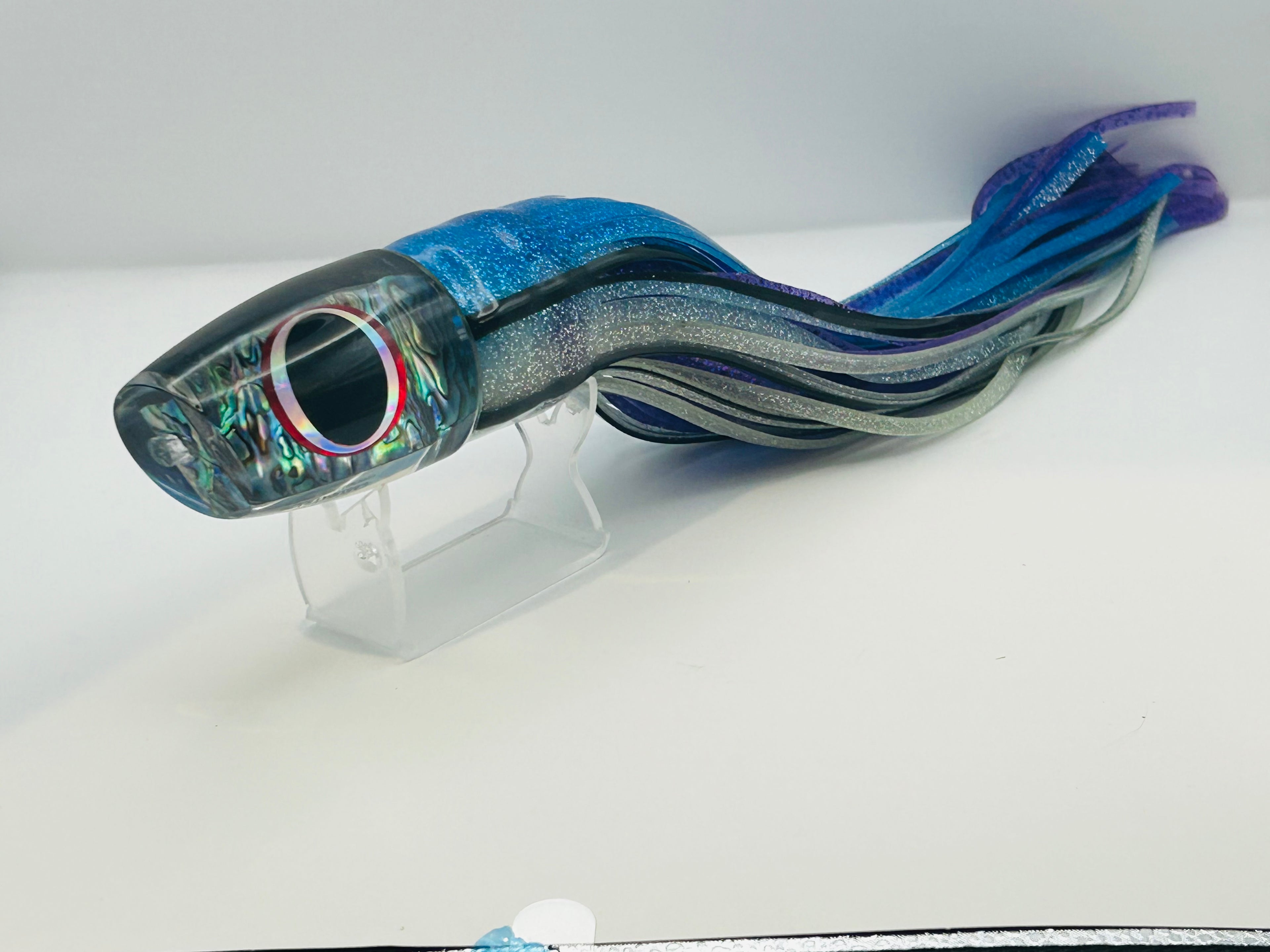 Legends Lures Cleopatra 70 16” Skirted in Skipjack All New.