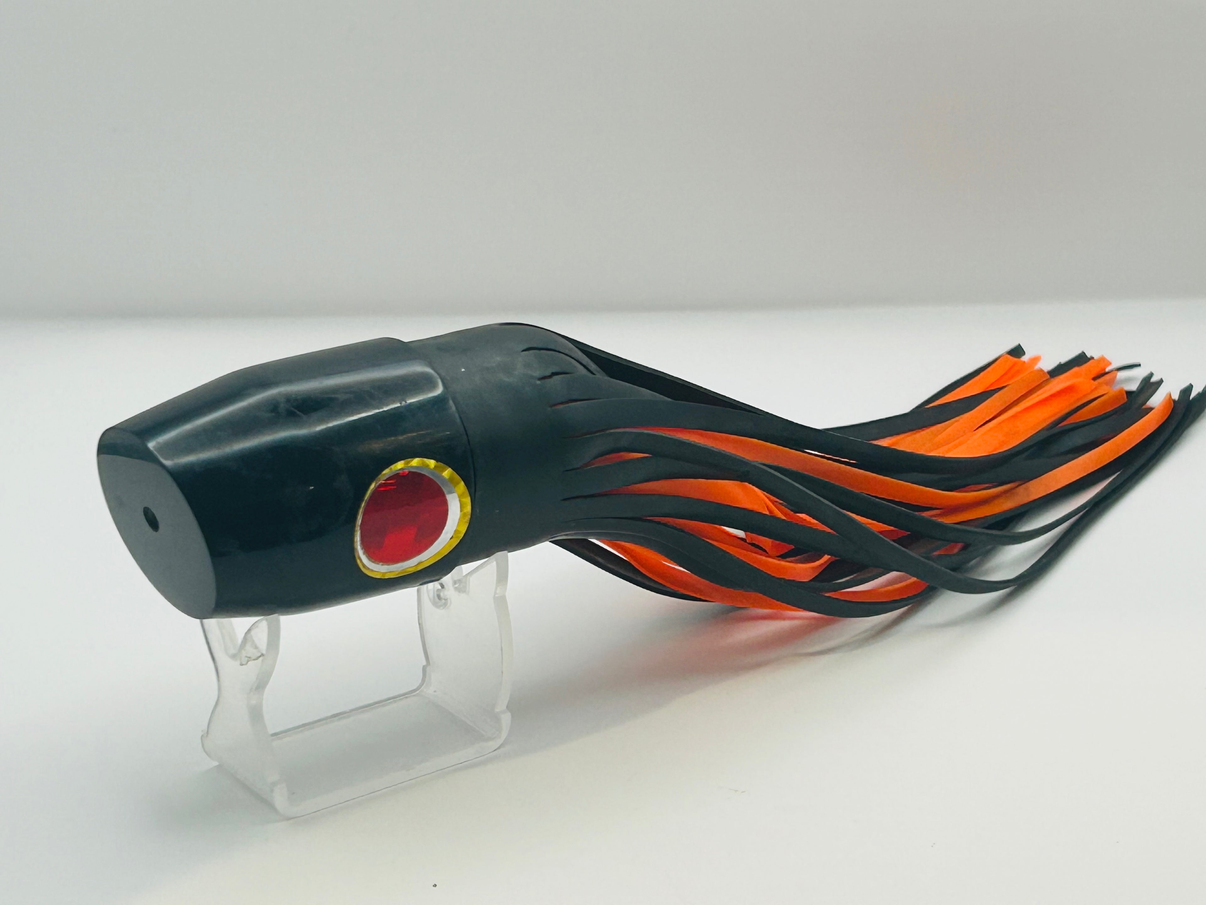 Schneider Lures Large Magnum Black Head.