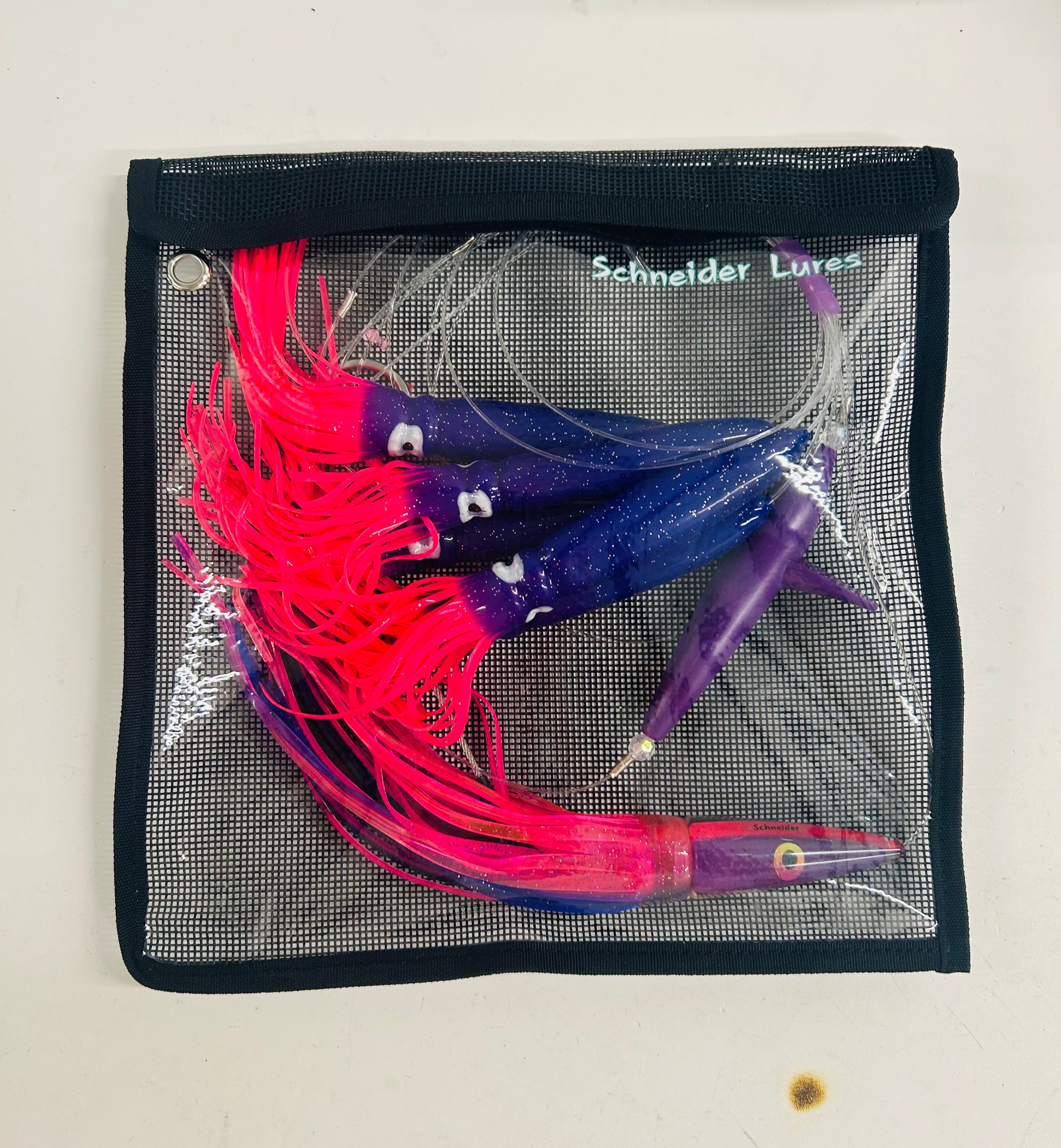 Schneider Lures Streaker Daisy Chain in Purple/Pink Color.