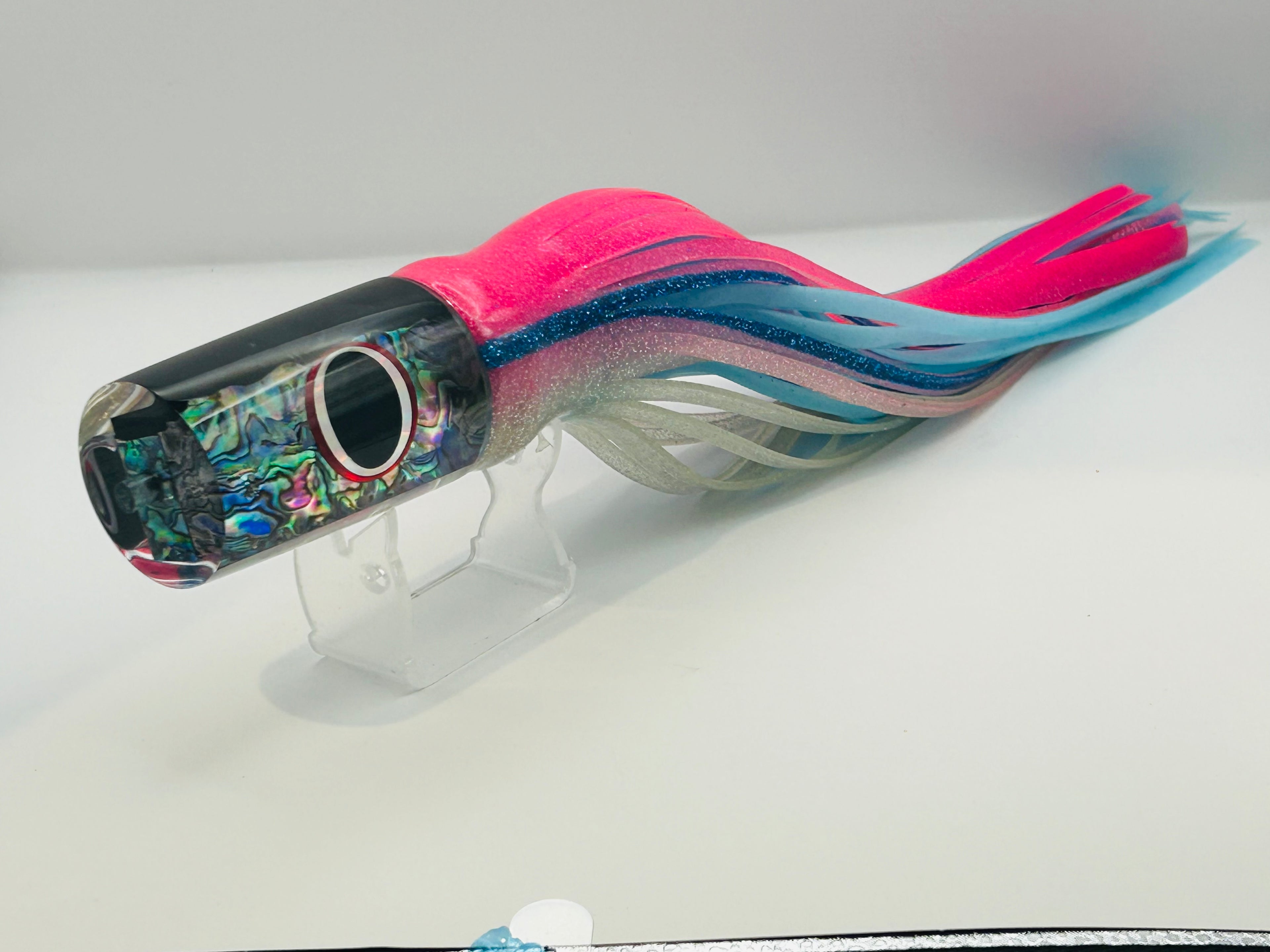 Legends Lures Andromeda 70 16” Skirted in pink and Silver over light Blue New.