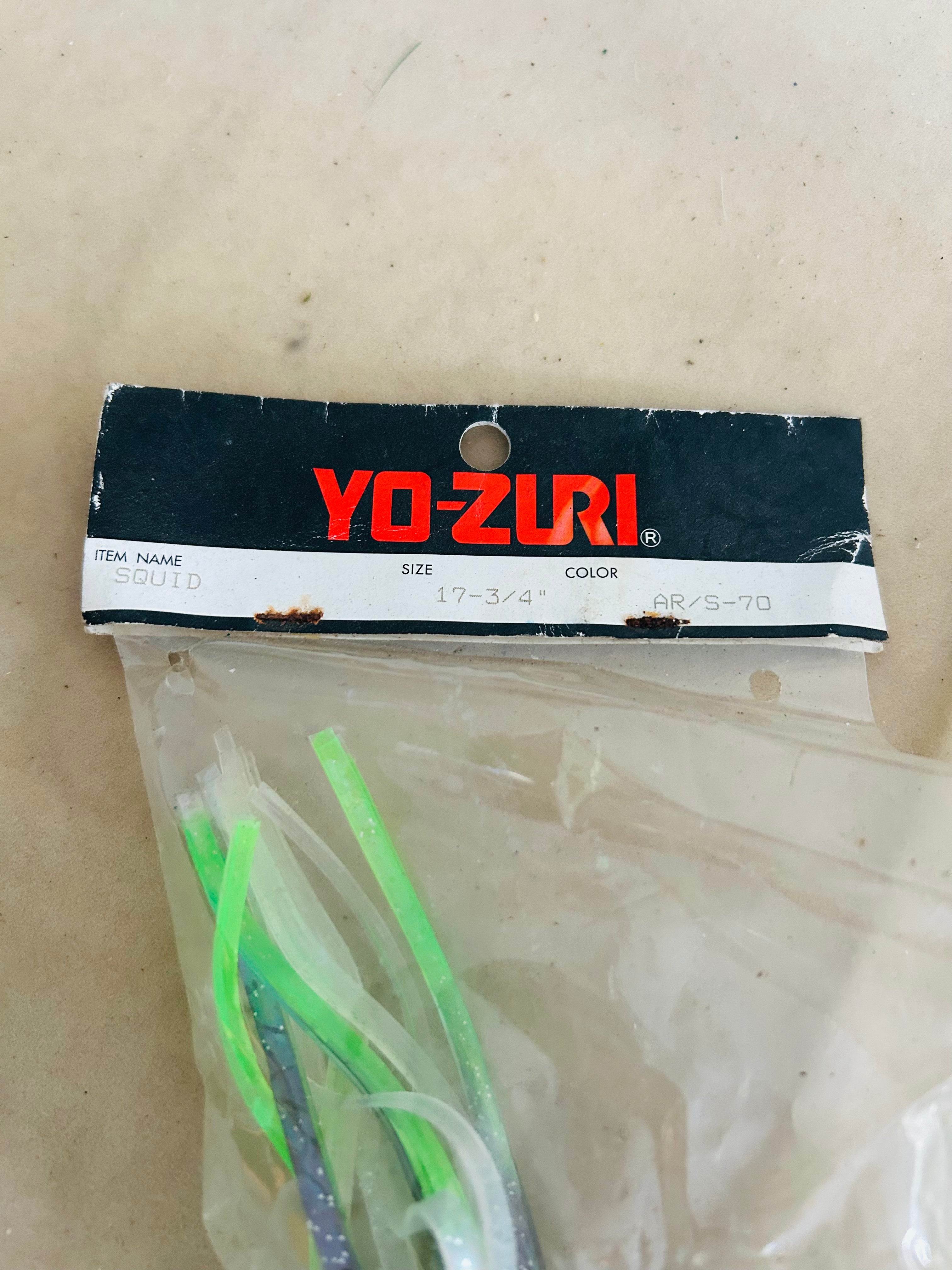 Yo-Zuri Squid 17.75” Squid Skirt Size 450 Color AR/S- 70