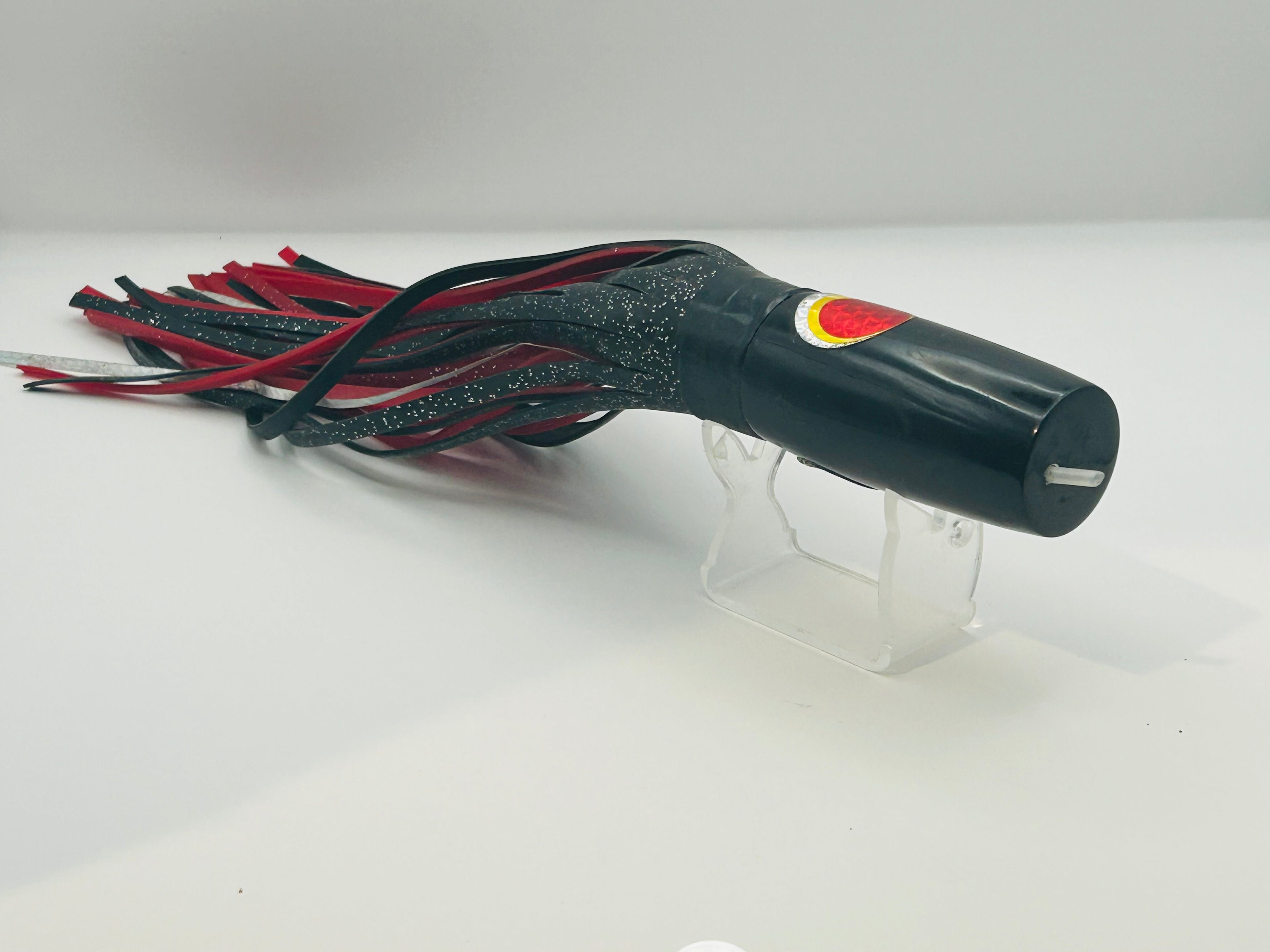 Schneider Lures Rattle Yap Black Head “Ice Tea Too”