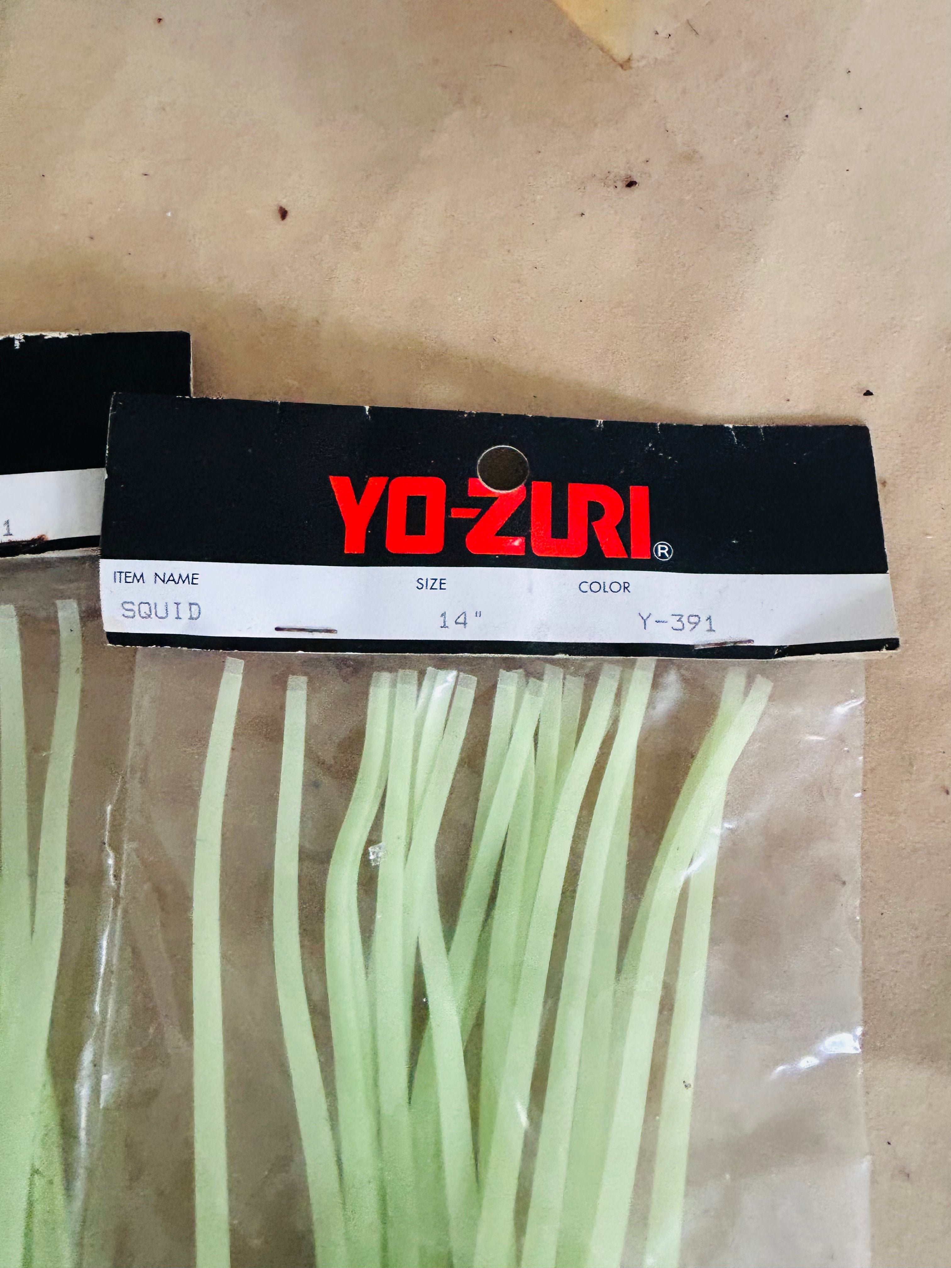 Yo-Zuri Shell Squid 14” Squid Skirt Glow Model Y-391