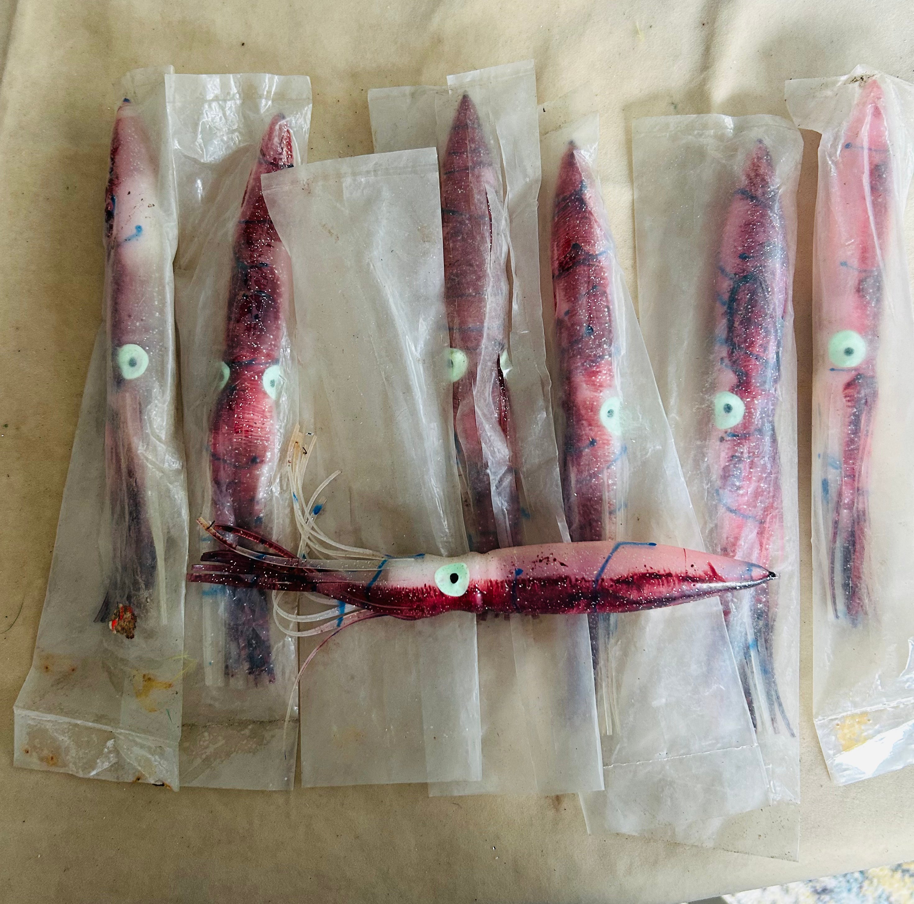 Yamashita Shell Squid Glow Size 80 Color 82