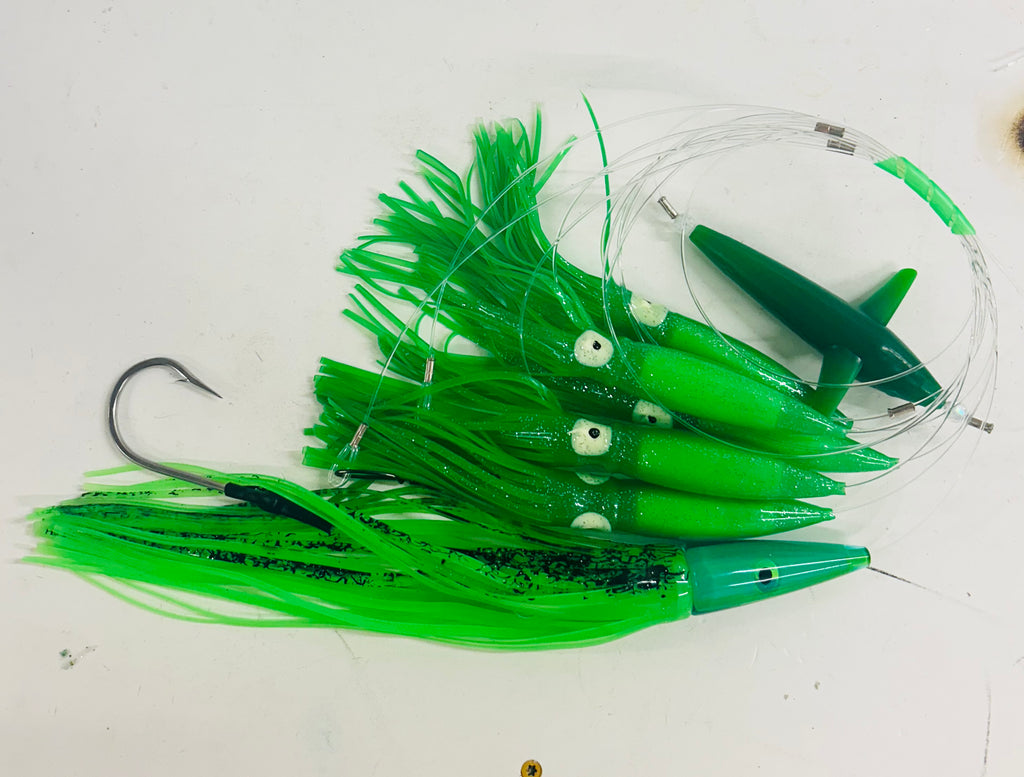 Schneider Lures Streaker Daisy Chain in All Green Color.