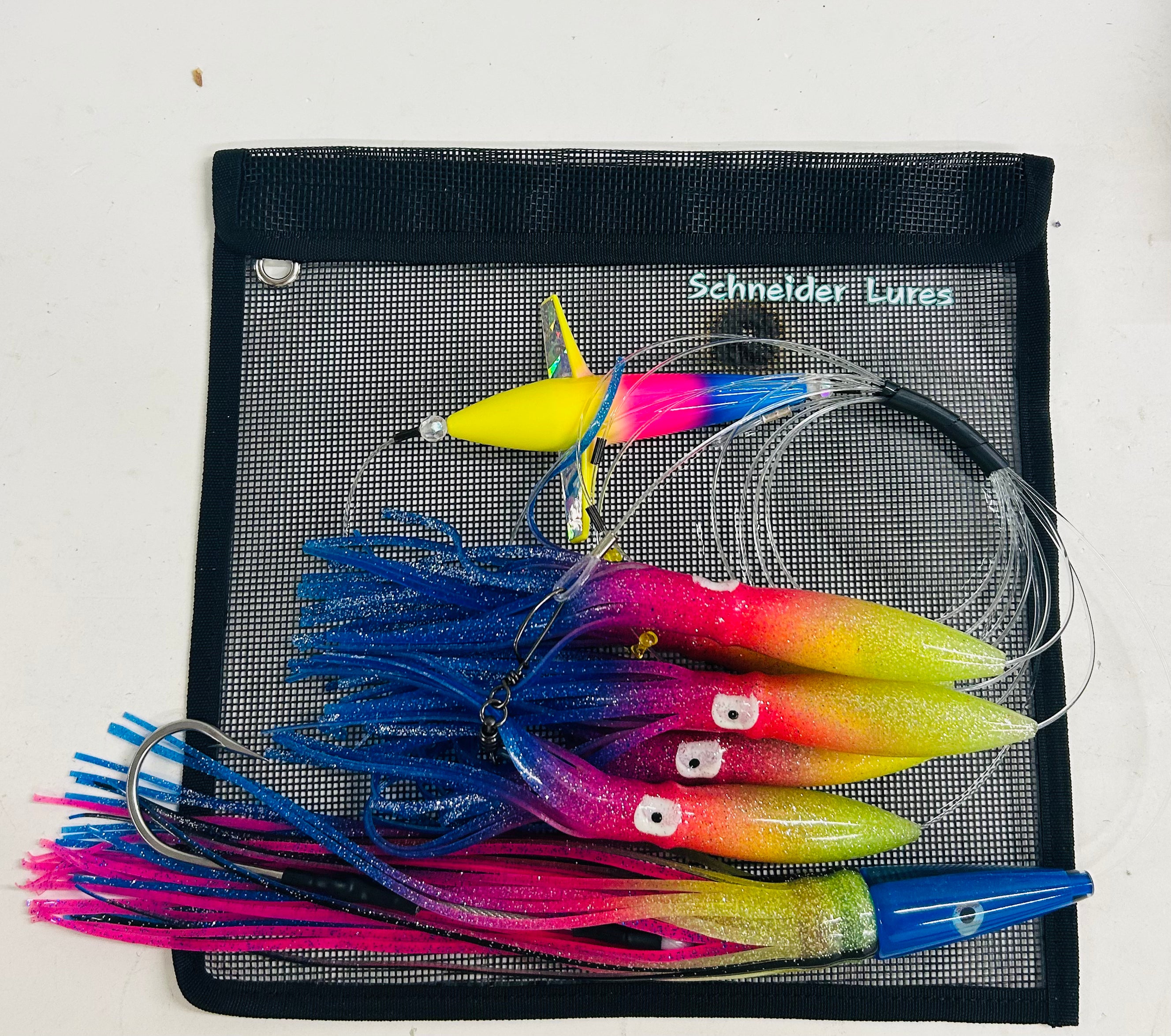 Schneider Lures Streaker Daisy Chain in Rainbow Color.