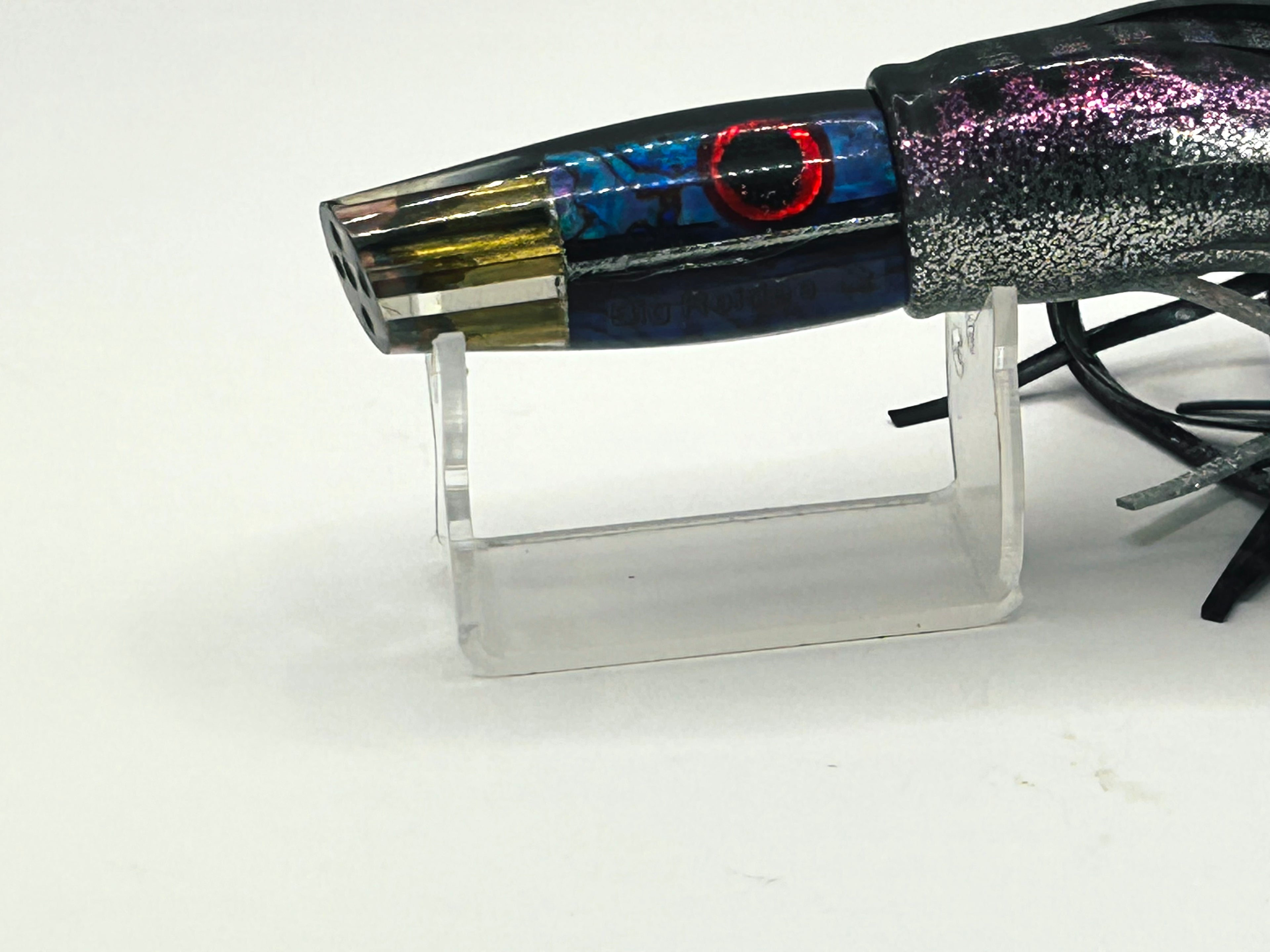 Big Reidee Purple Shell Blue Back Black-Red Eyes 4-Hole Cut Face 9" 4.7OZ